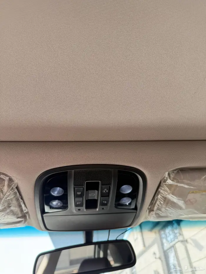 كيا سيورنتو 11