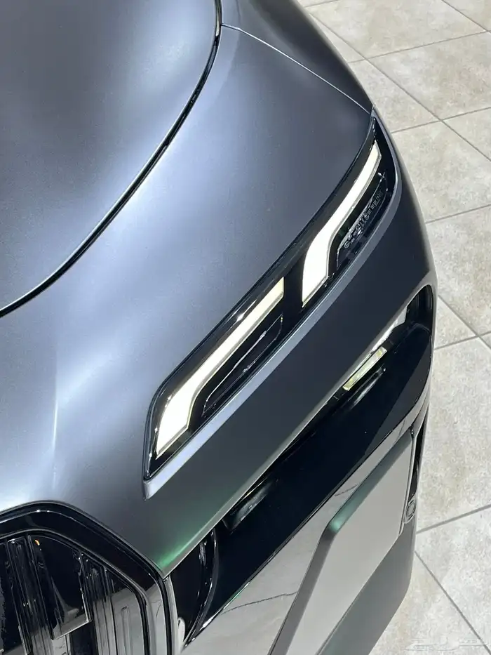 بي إم دبليو 760i 2023 4