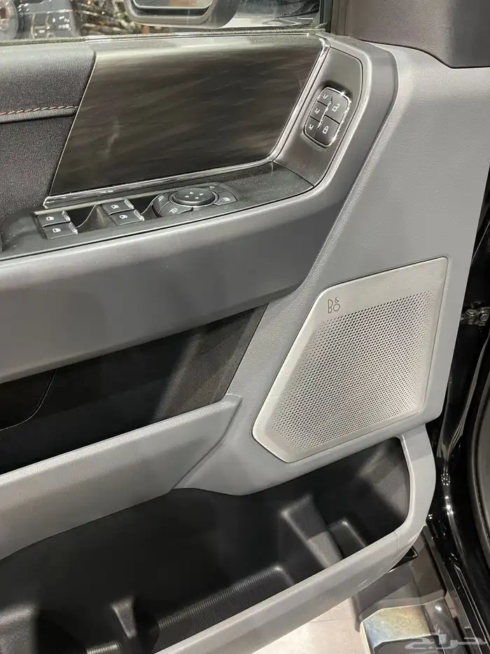 فورد f150  LARIAT جديد 2024 10