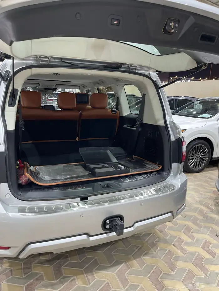 باترول بلاتينيوم V8 2020 صيانات منتظمه 400 7