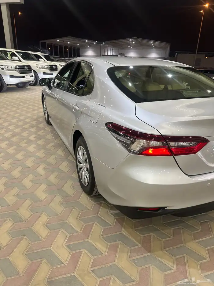 كامري LE 2022 استاندر من عبداللطيف جميل 3