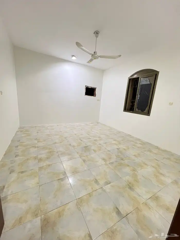 للإيجار شقة عوايل مستقلة في السلمانية الهفوف 4