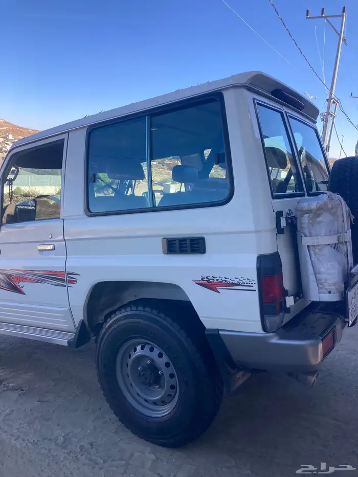 للبيع جيب ربع بريمي 2