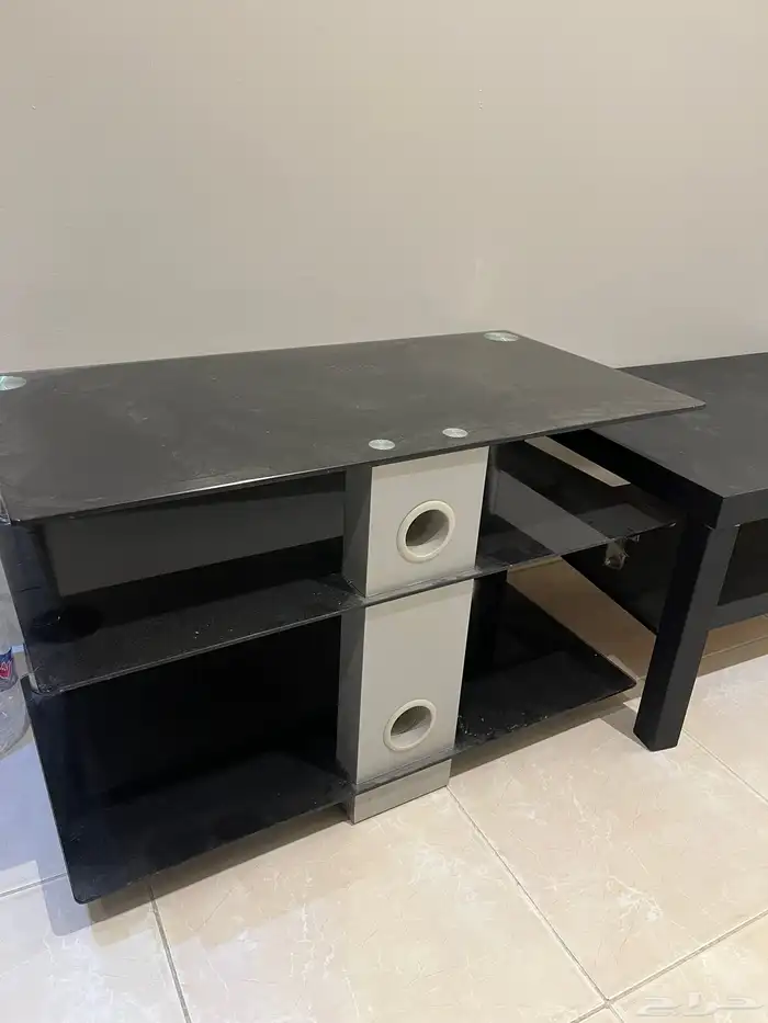 طاولة شاشه و طاولة ضيافه 2