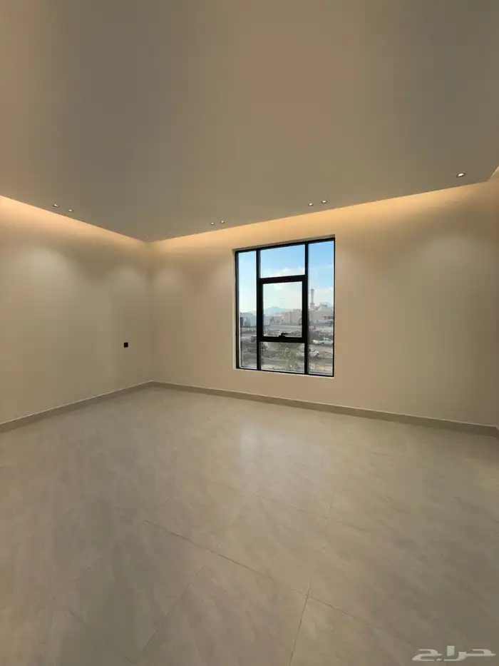 للبيع بأحد روفيدة روف فخم - موقع - سعر - مدارس - استثمار 18