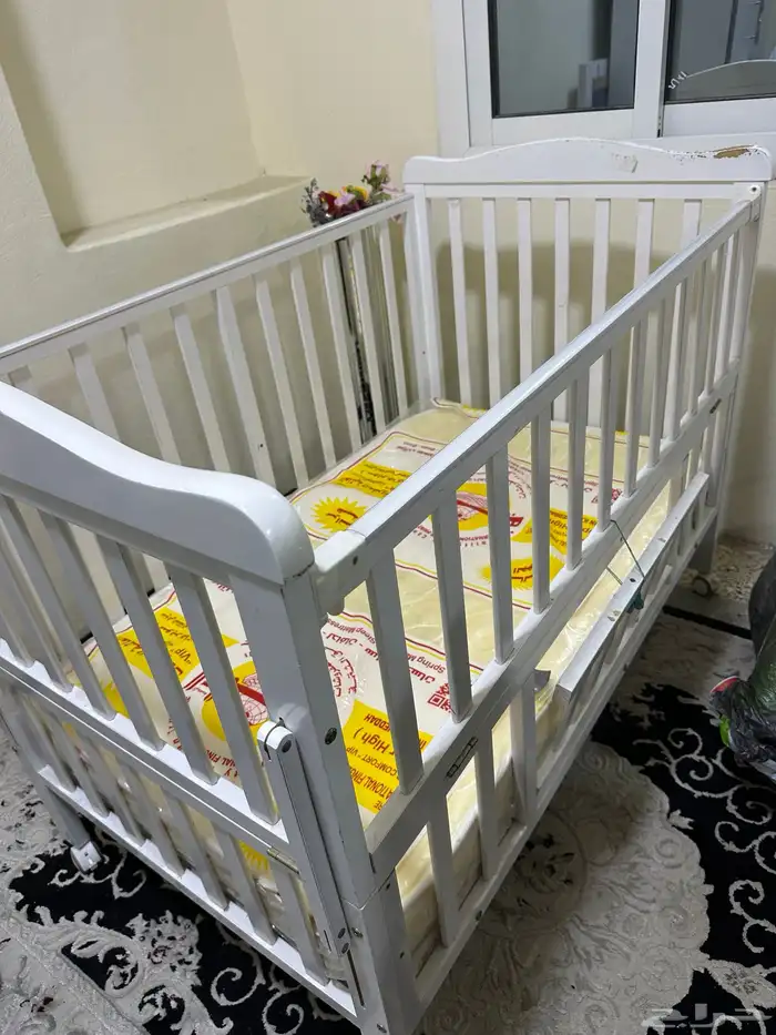 سرير المواليد مع مرتبة Big BabyBed with Mattress 0