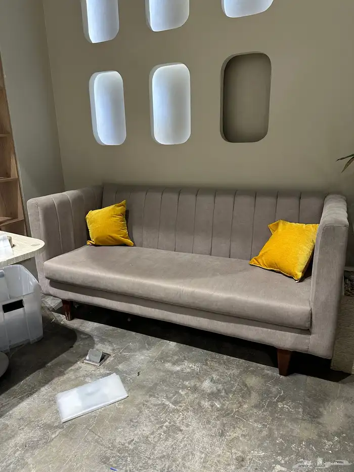 اثاث مقهى كنب وكراسي وطاولات والكثير من الاثاث 4