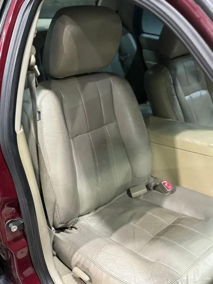 فورد كراون فكتوريا 2011 8