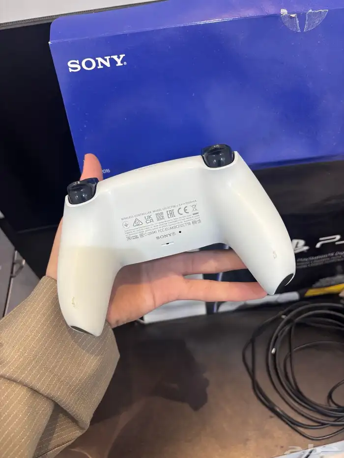 سوني 5 سليم 5