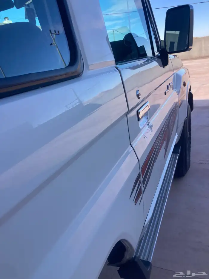 للبيع جيب ربع بريمي 18