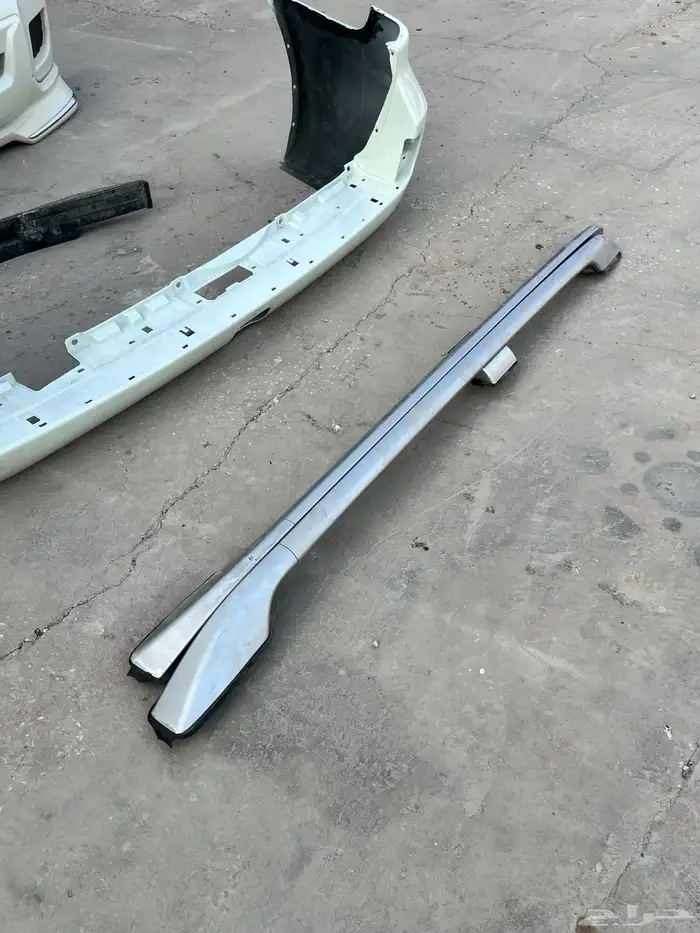 صدام وباب لاندكروزر 3