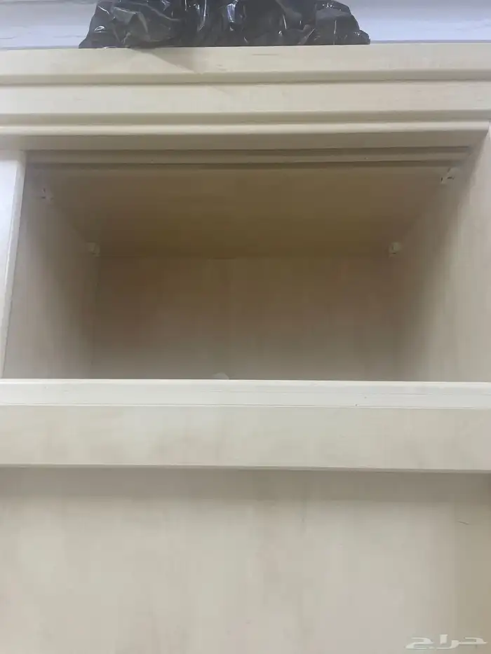 دولاب للبيع 3