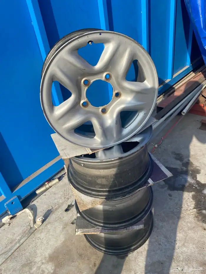 للبيع جنوط ديازل مقاس 17 اصلي 1