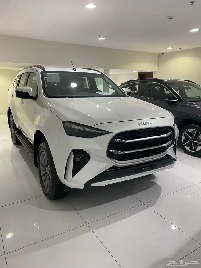 ايسوزو MUX 2025 0
