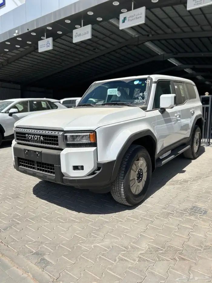 تويوتا   برادو TXL-1 بنزين 2026 ابيض 190900 شامل الضريبة 2