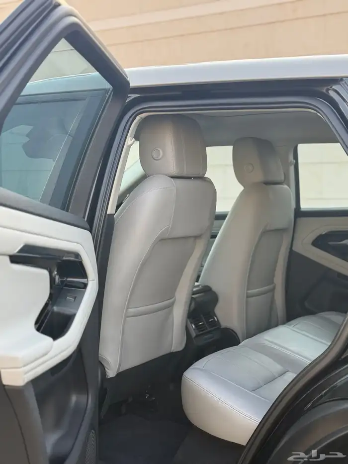 لاند روفر ايفوك 2020 سعودي وارد الناغي 7