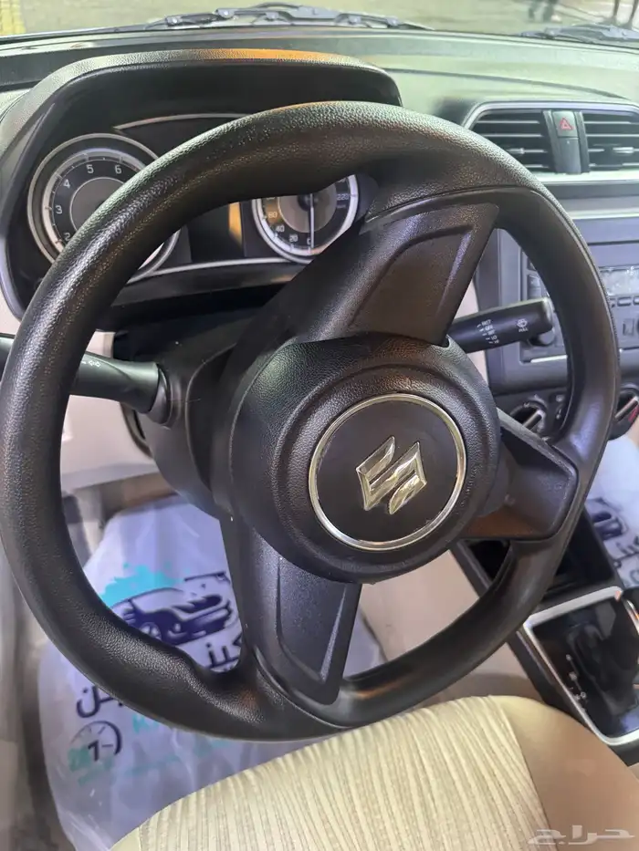 للبيع سياره سوزوكي 7