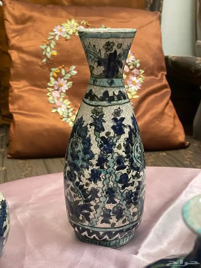 مزهريات خزفية إزنيقيةIznik ceramic vases 5