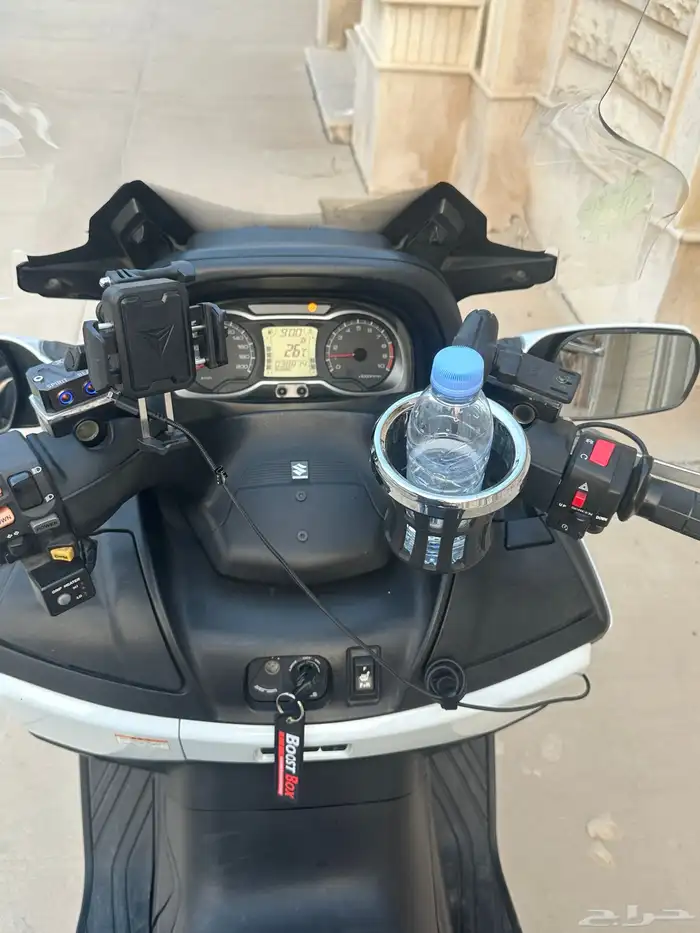 سوزوكي برجمان 650cc 5