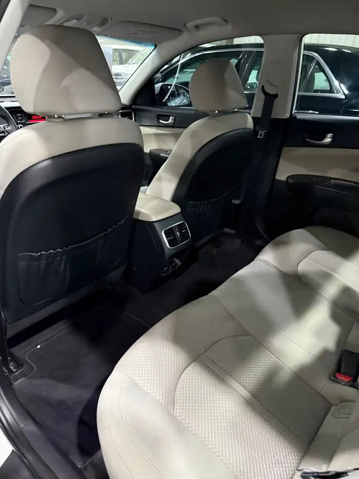 كيا اوبتيما 2020 ستاندر مطور لدى معرض(عبيد الرشيدي) 8