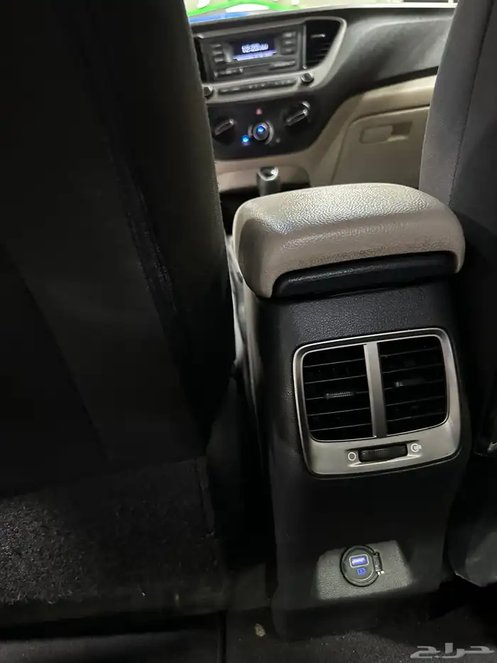 اكسنت 2020 فضي محرك 1.6 لدى معرض(عبيد الرشيدي) 25