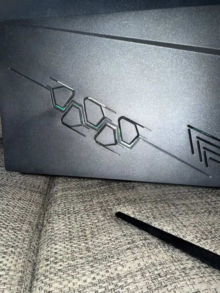 شاشة سوني 5 بس بدون ريموت أزرار من ورا 3