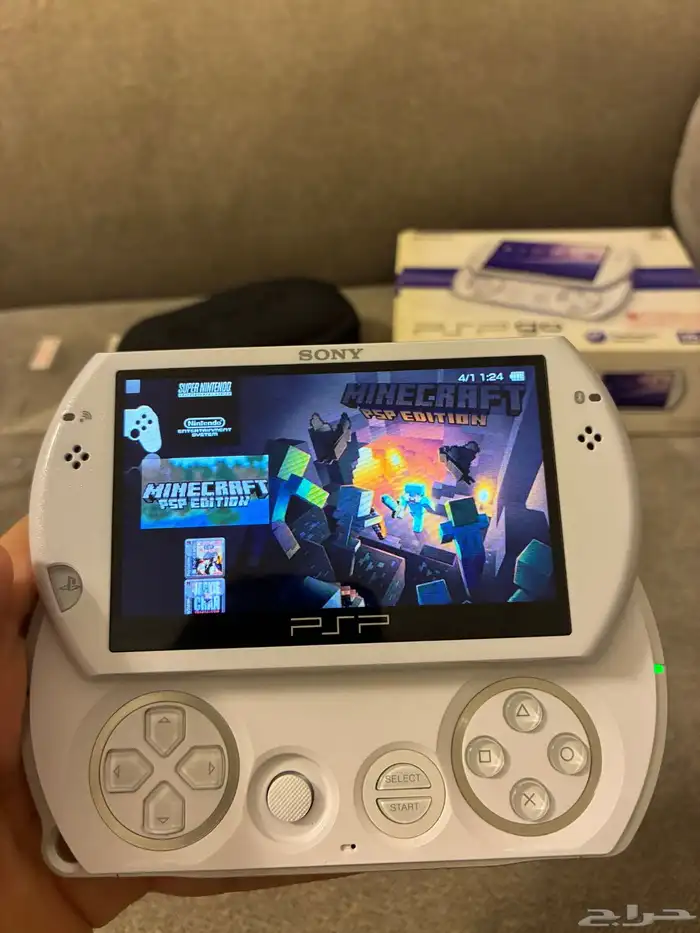 SONY PSP GO سوني بلايستيشن محمول 5