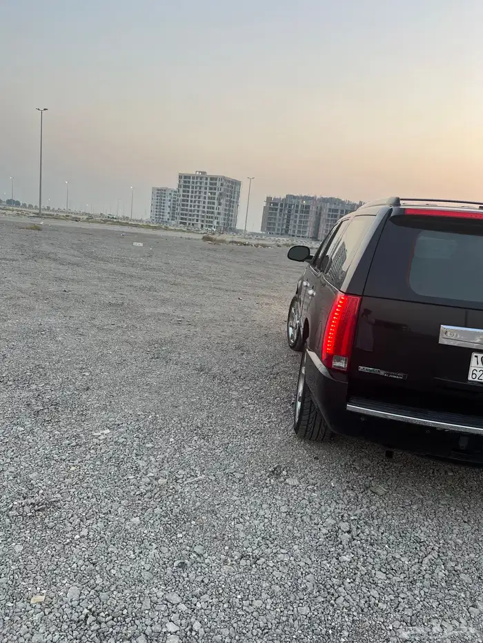 للبيع اسكاليد الجميح سعودي 2012 6