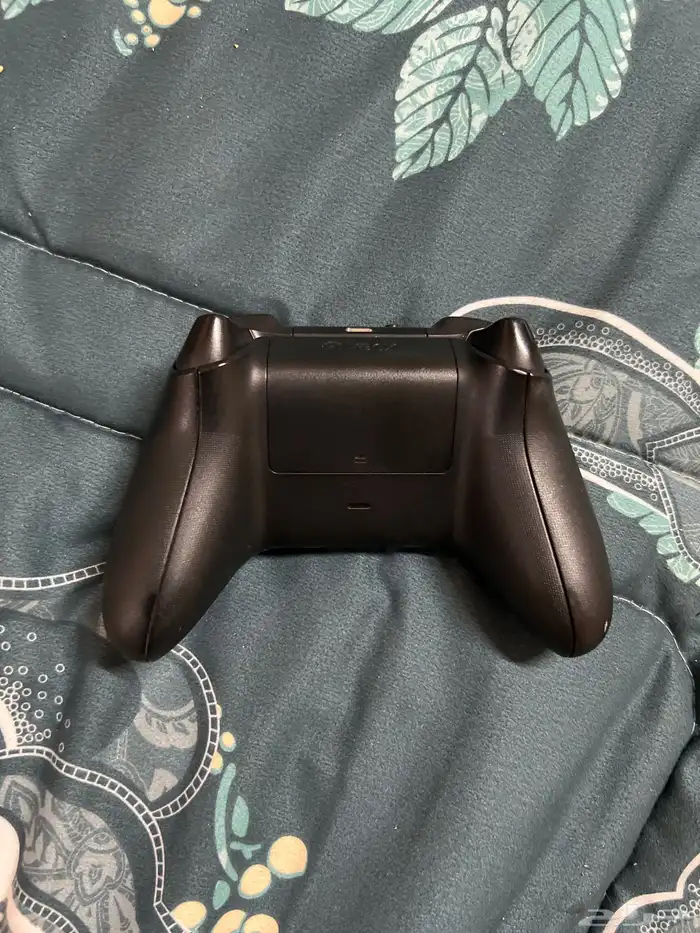 للبيع قير اكس بوكس للتواصل 1