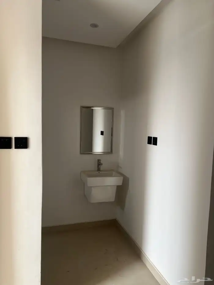 مشروع فلل تاون هاوس للإيجار بالكامل بحي لبن 17