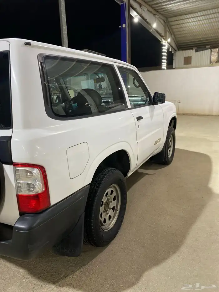 نيسان ربع باترول موديل 2002 ممشى 193 ألف كيلو متر 8