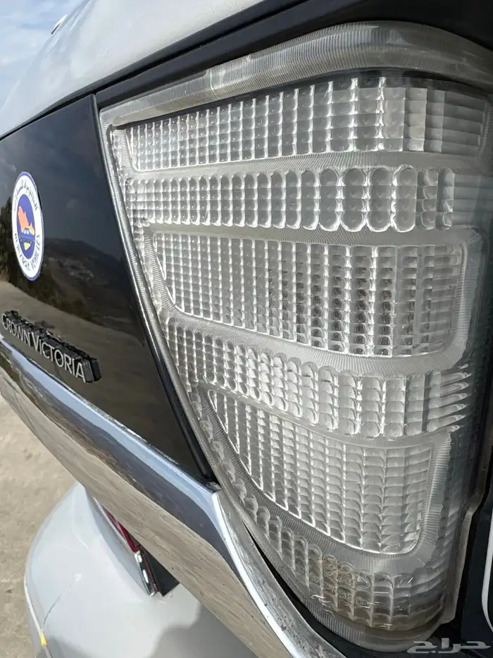 فورد فكتوريا 19