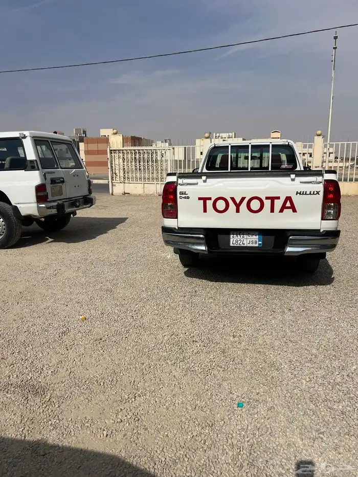 تويوتا هايلوكس غماره 4