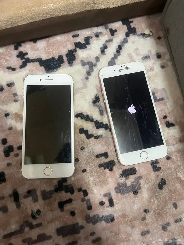 للبيع جوالين ايفون ( بيع سريع) 1