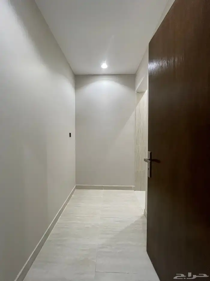 للبيع شقق ارضيه وشقق علويه من 430 الف حى المصيف 15