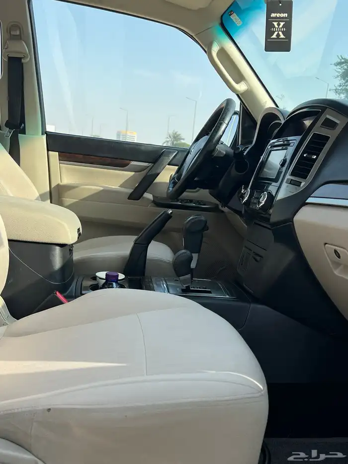 ميتسوبيشي باجيرو 2016 20