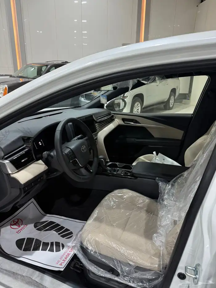 تويوتا كامري LE بنزين 2025 سعودي أصفار اقل سعر 6