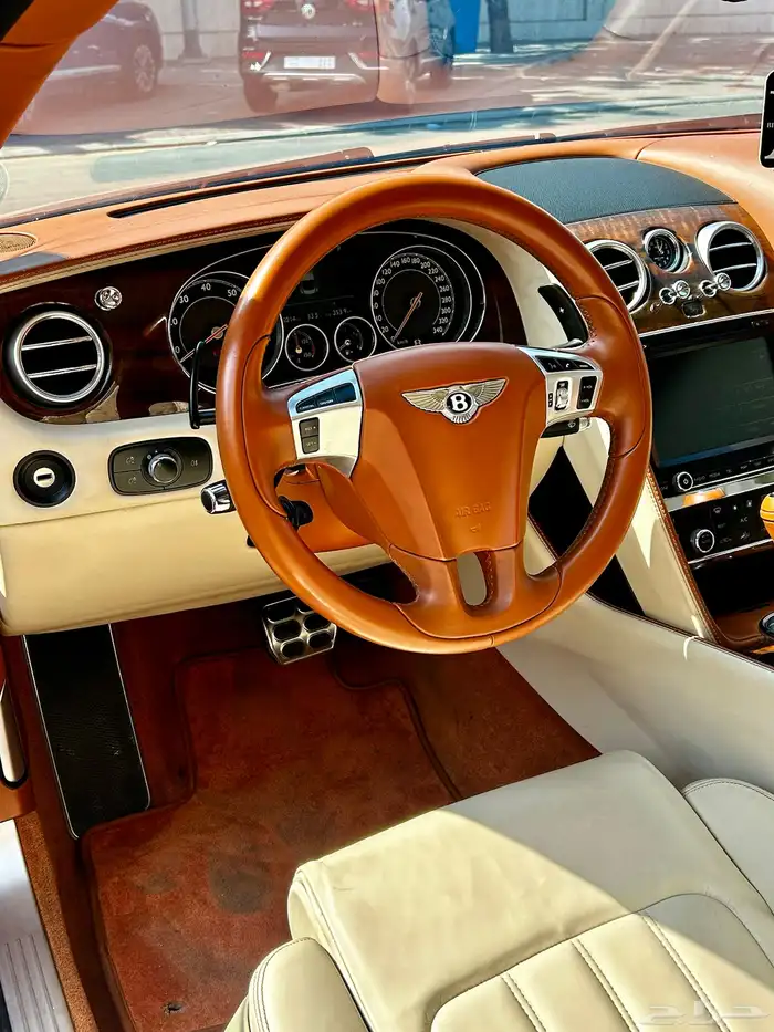 Bentley continental Gt 4