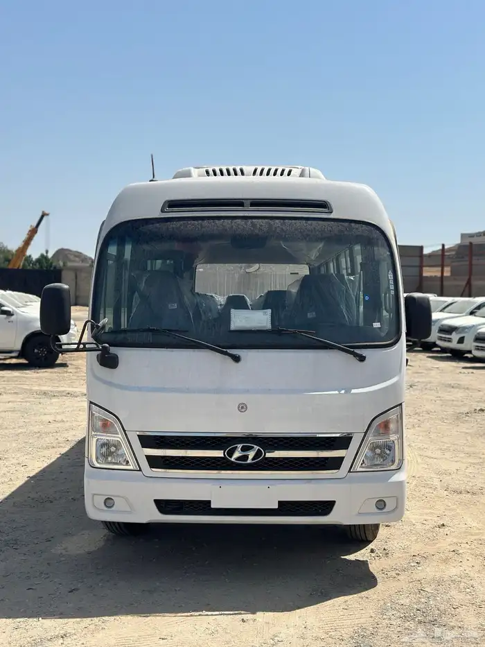 باص هيونداي 23 و 26 راكب 2023 0