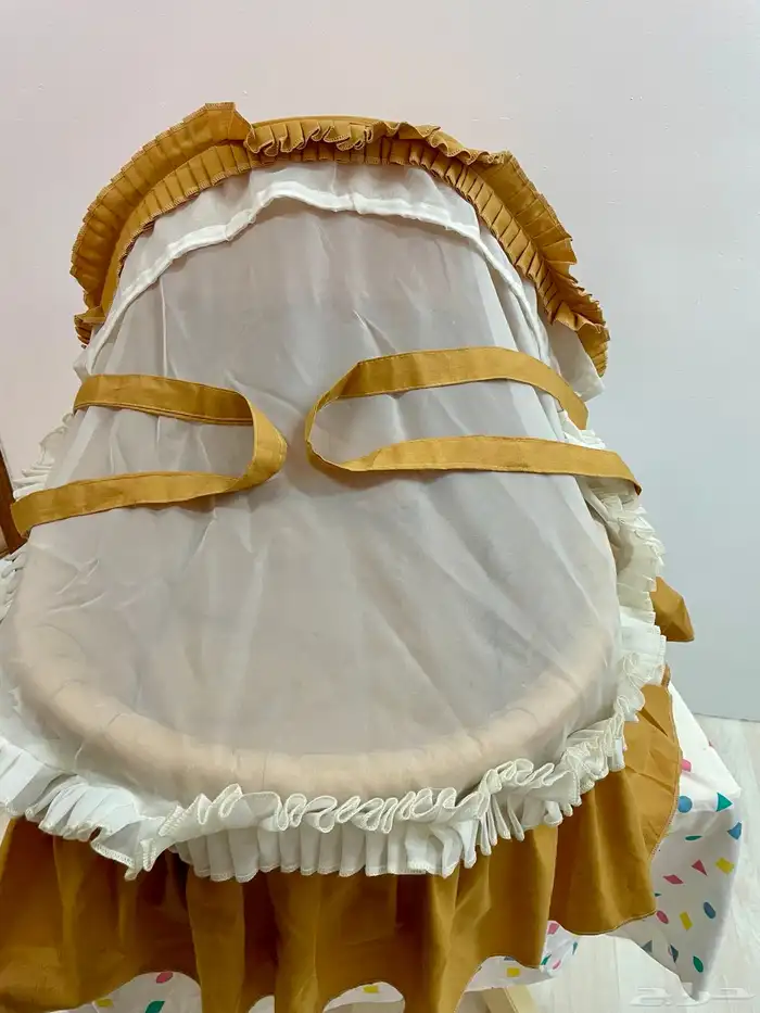 سرير مواليد بني فاخر 1