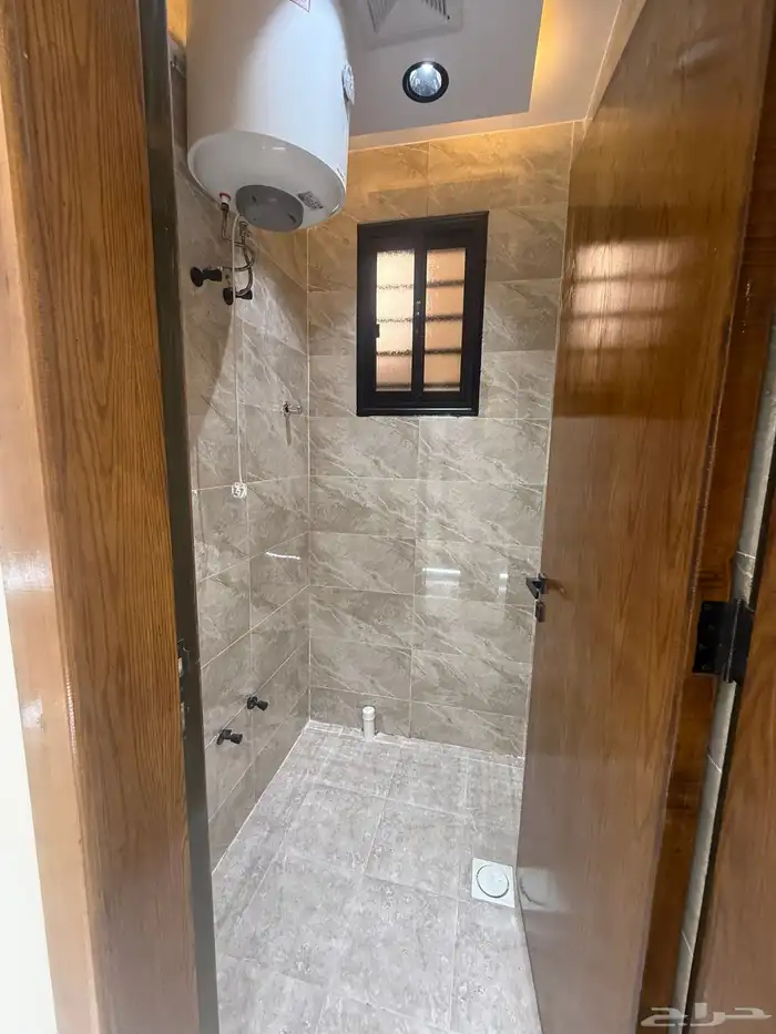 للبيع شقه علويه بمصعد وسطح خاص دره الموسى خميس مشيط 550الف 11