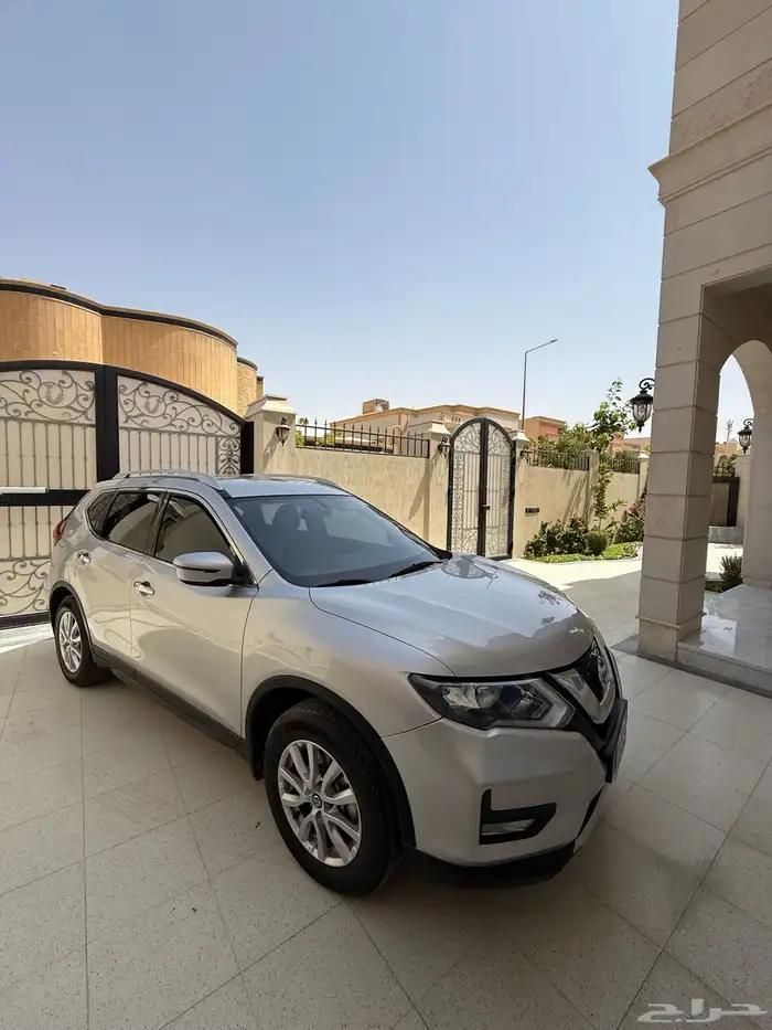 نيسان اكس ترايل 2020 1