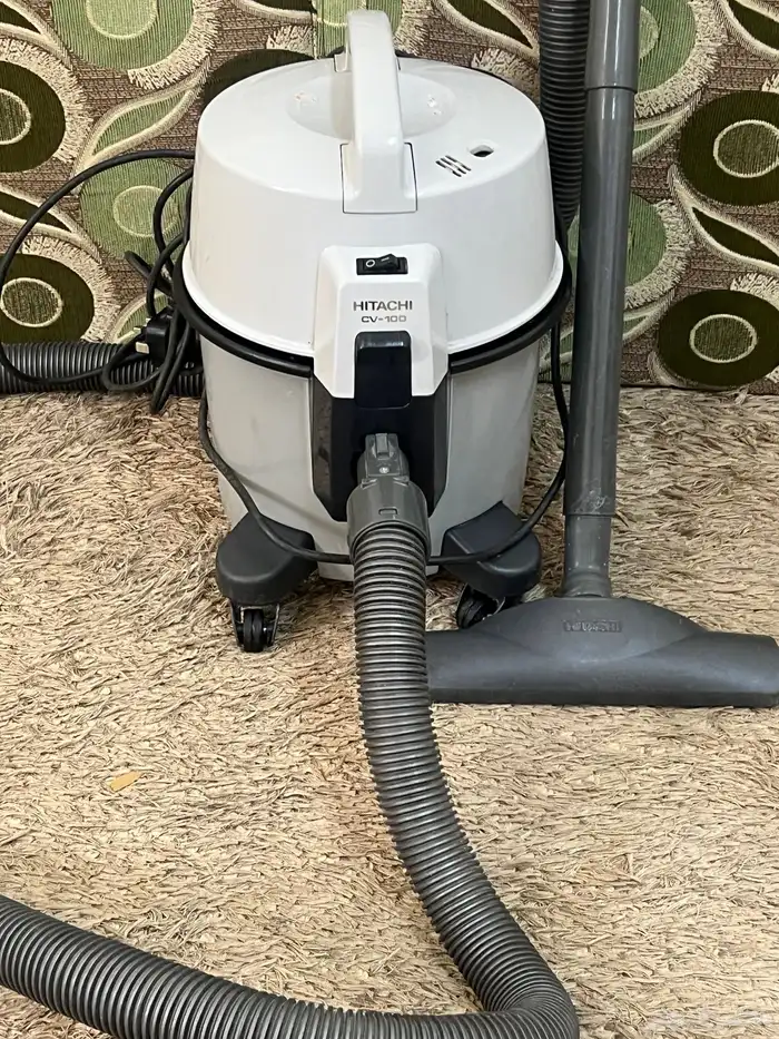 مكنسة هيتاشي 0