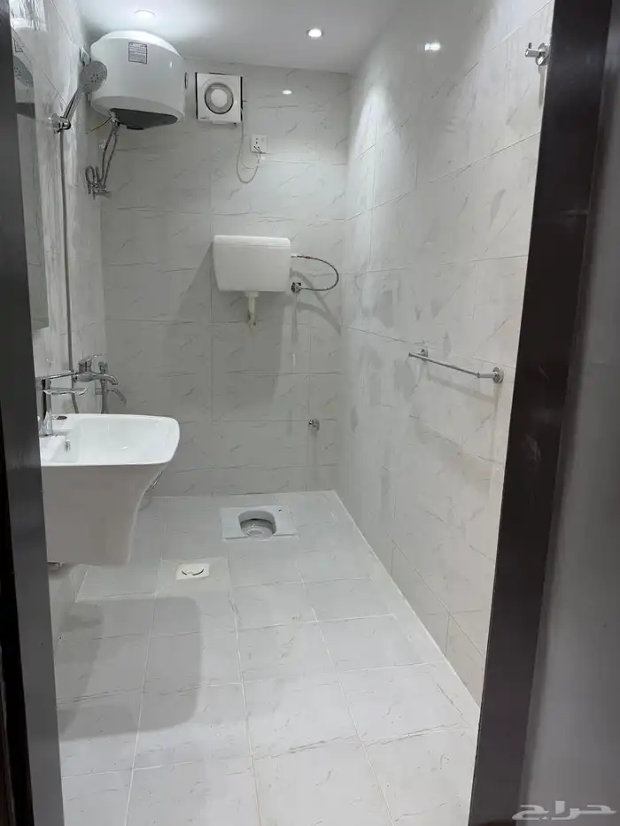 غرفه للايجار 2