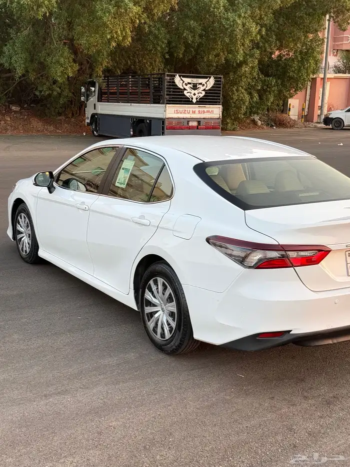 تويوتا كامري 2022 ستاندر سعودي ((( تم البيع ))) 12
