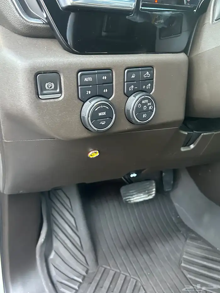 سلفرادو تريل بوس 2022 Z71 13