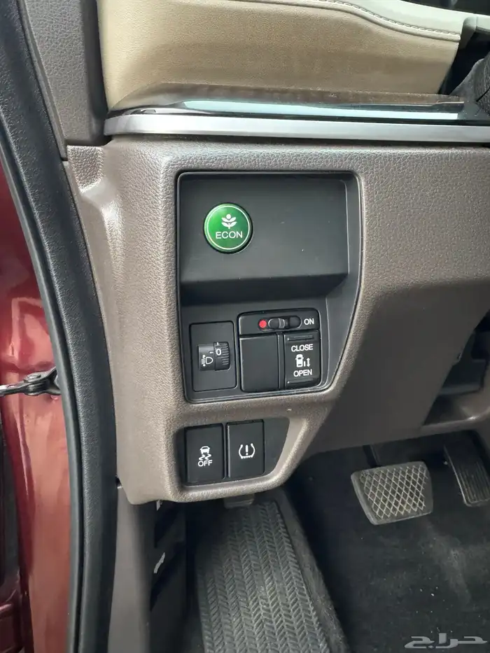 للبيع هوندا اوديسي 2018 نظيفه جدا 20