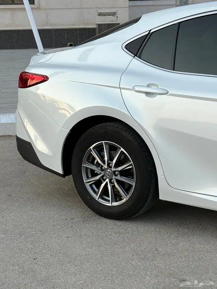 كامري E 2025 استاندر 13