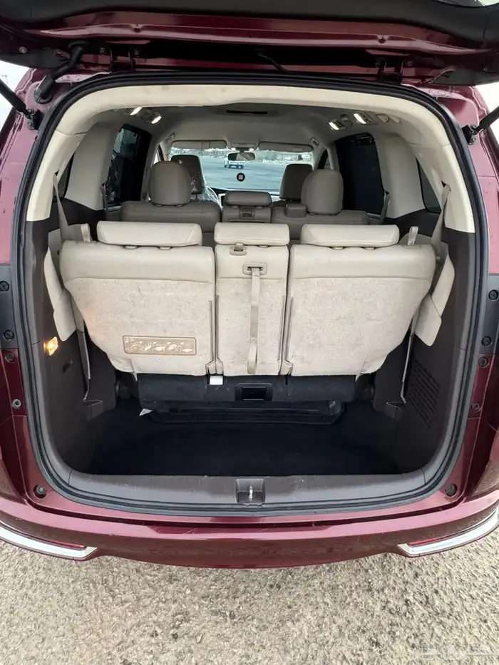 للبيع هوندا اوديسي 2018 نظيفه جدا 16