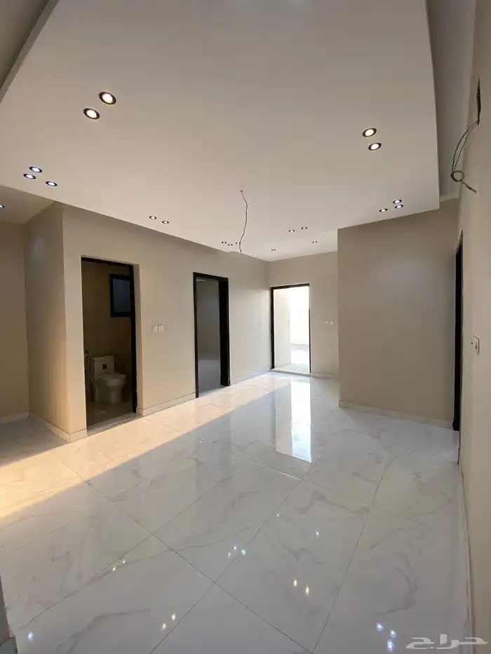 ملحق للبيع في حي النور 5